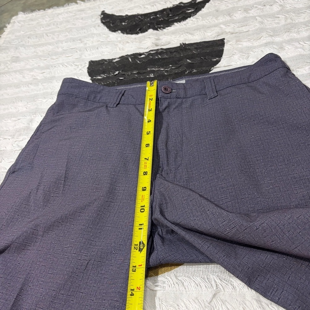 Travis Mathew Performance Golf Shorts Men's 32x10 Gray Outdoor Gorpcore Beachy - Picture 8 of 9